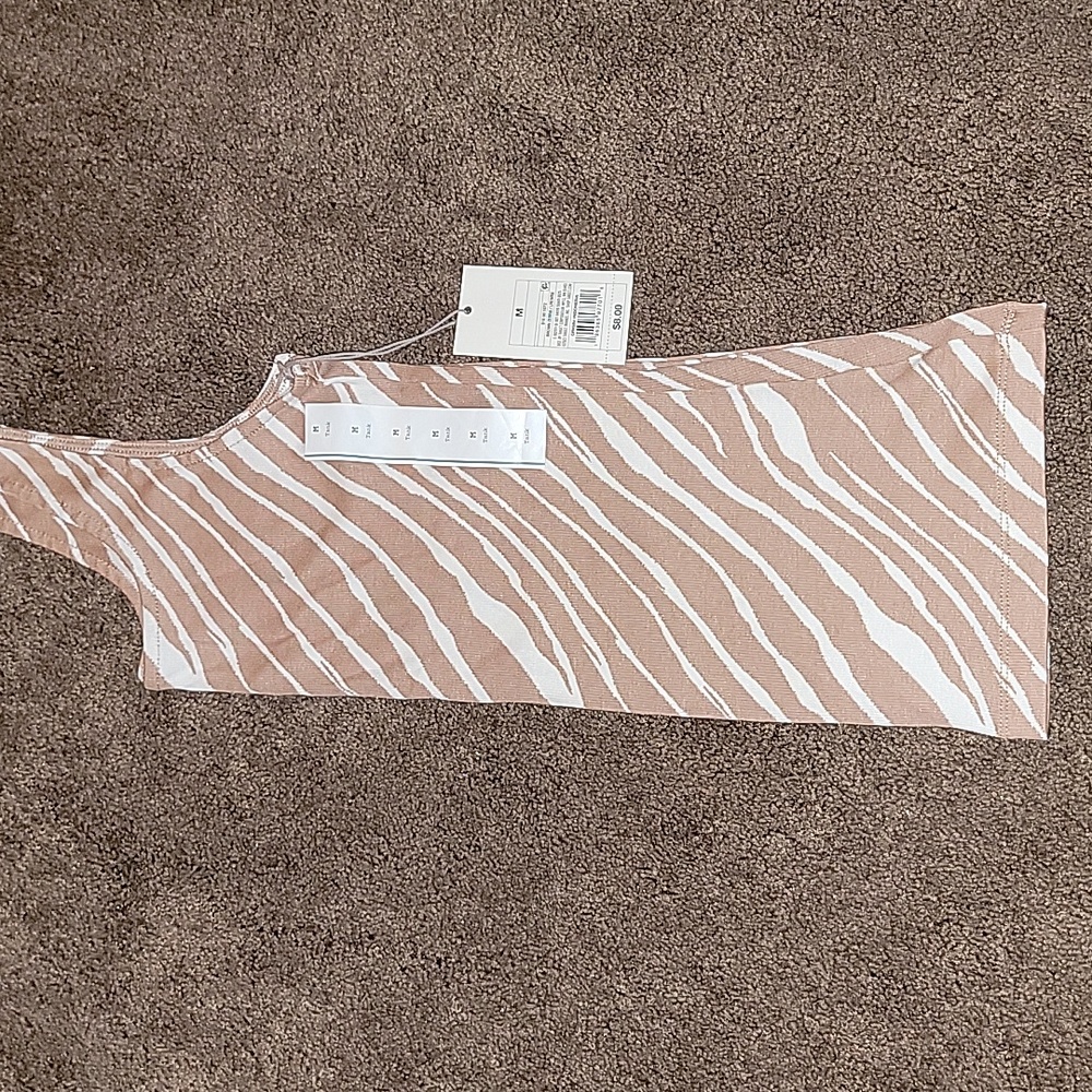 A NEW DAY TANK TOP - Picture 2 of 3